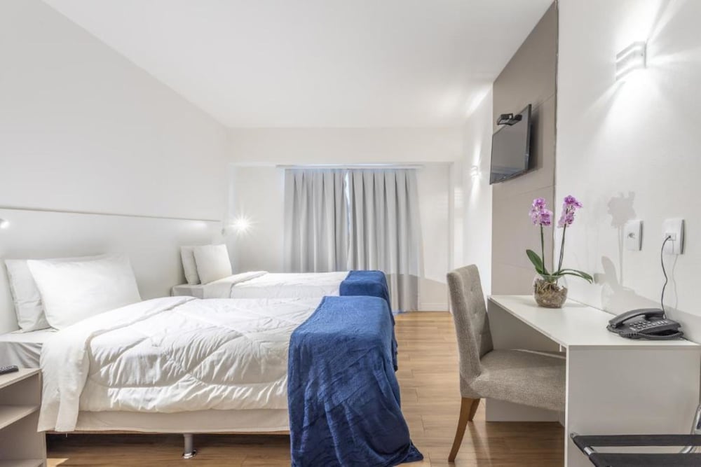 Standard Single Room - Photo 2