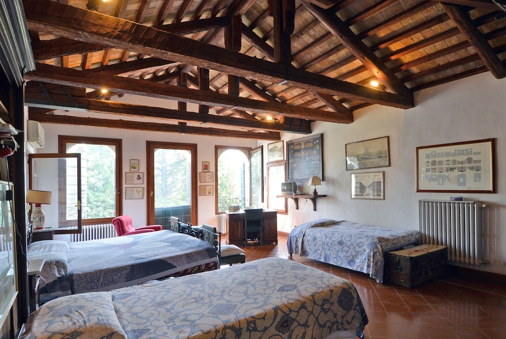 Quadruple Room, Ensuite (In Torretta) photo 1