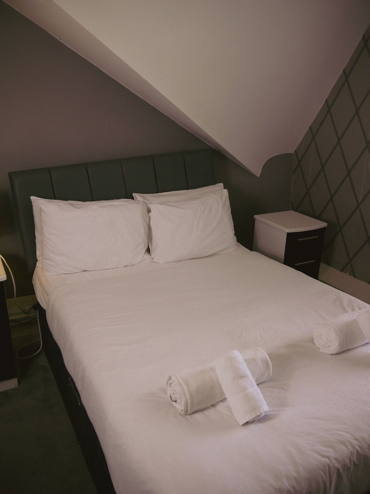 Suite, Ensuite - Photo 3
