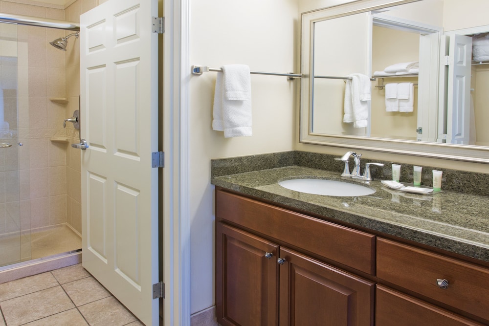 Suite, Multiple Beds - Photo 4