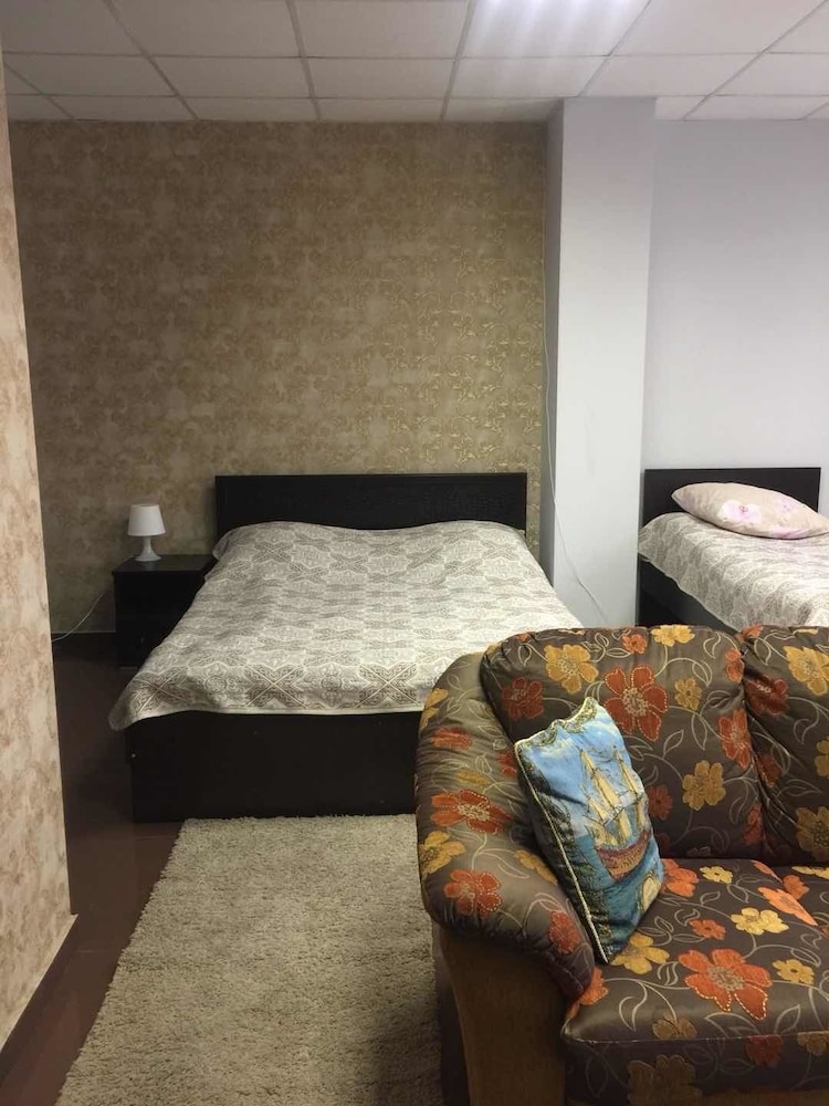 Basic Apartment, Multiple Beds, Non Smoking photo 1