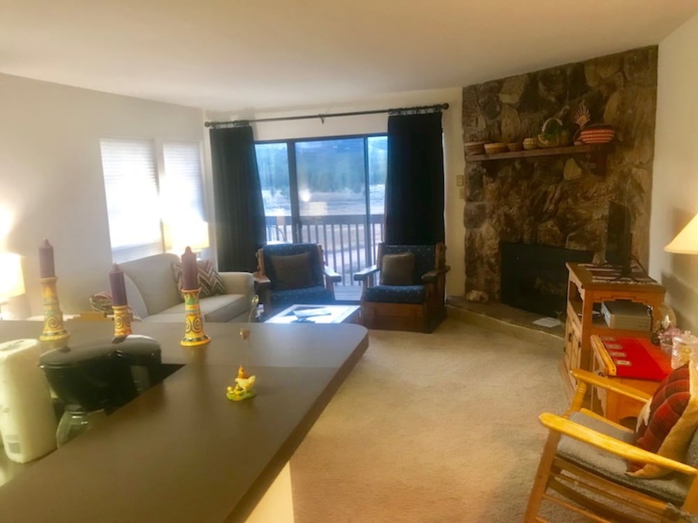 Condo, 1 Bedroom photo 3