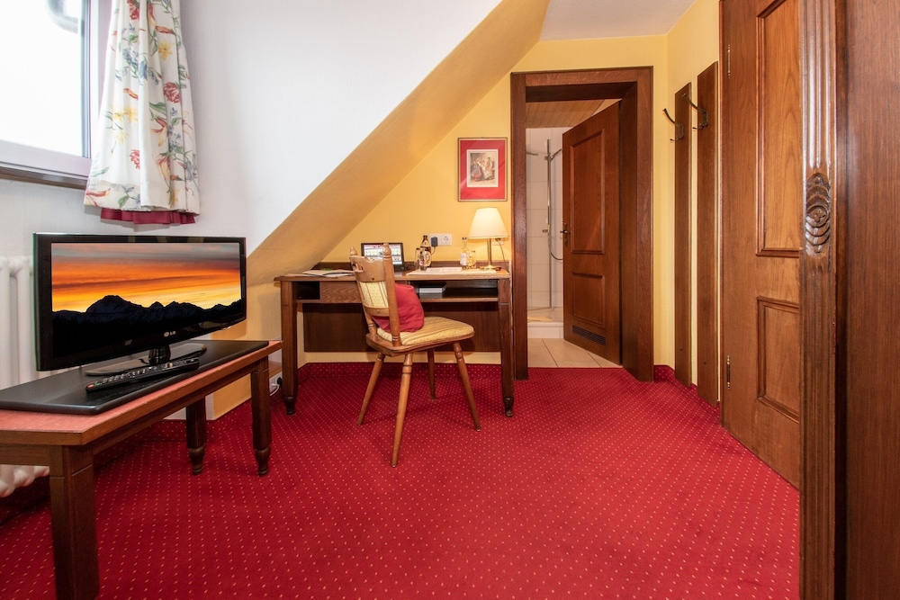 Single Room photo 3