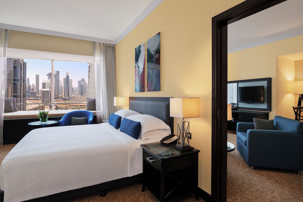 Suite, 1 Bedroom, Club Lounge Access - Photo 2