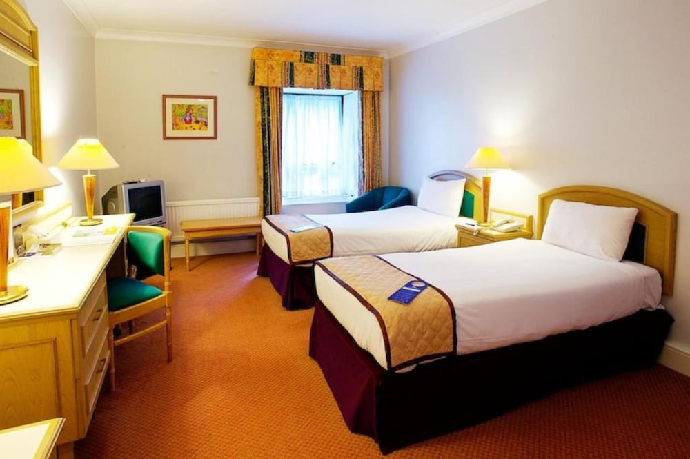 Standard Room, 2 Twin Beds, Non Smoking - Photo 3