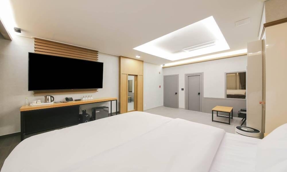 Hound OTT B Room - Photo 3
