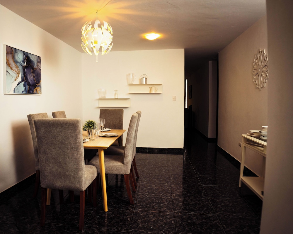 Apartment, Mountain View (H2-2) photo 2