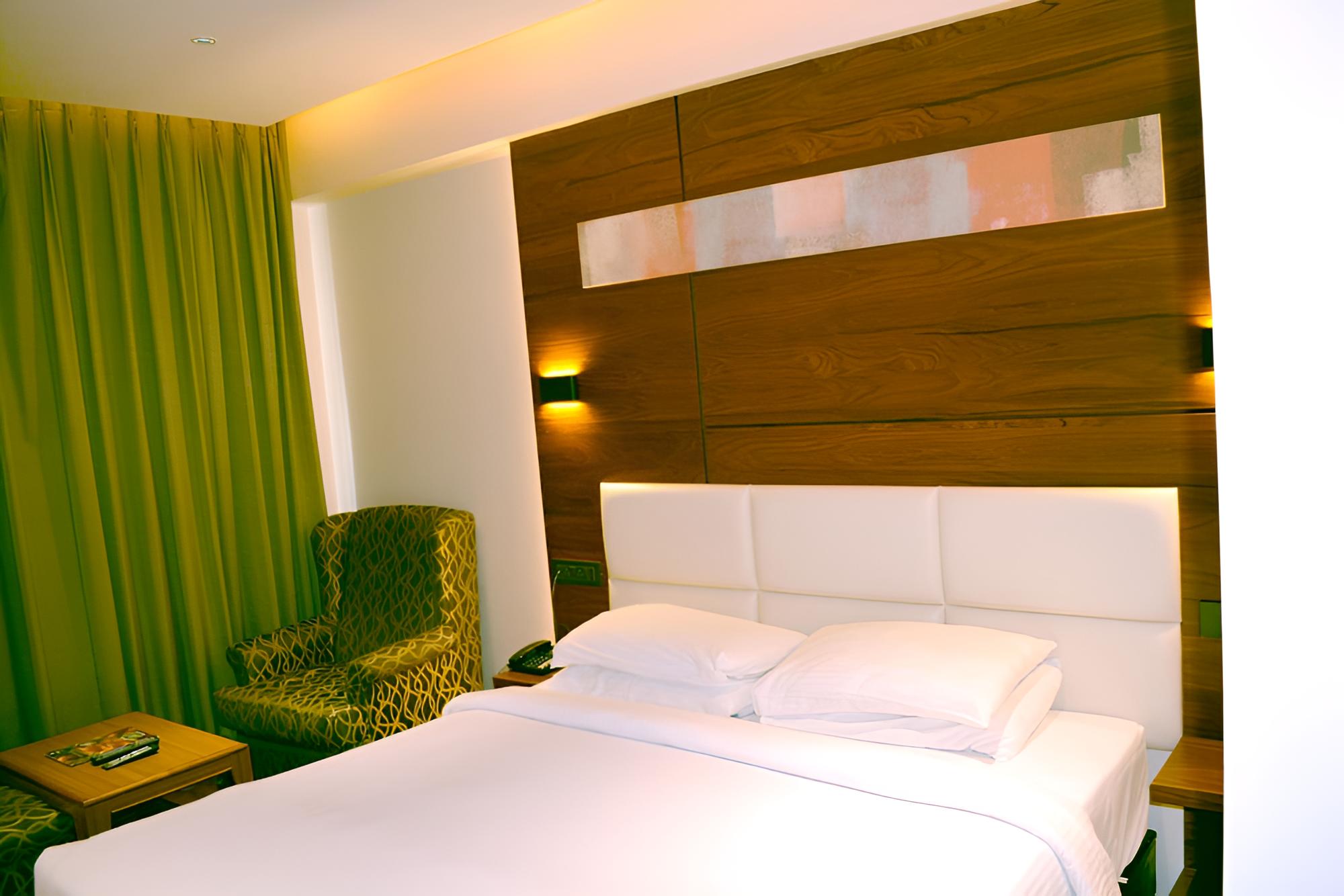 Elite Room - Photo 1