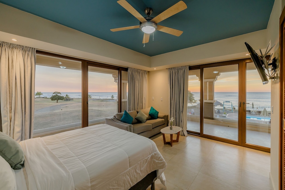 Deluxe Double Room, Ocean View photo 1
