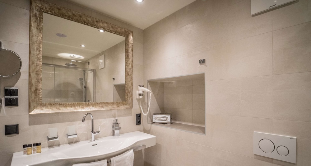 Traditional Room, 1 Double Bed - Photo 6