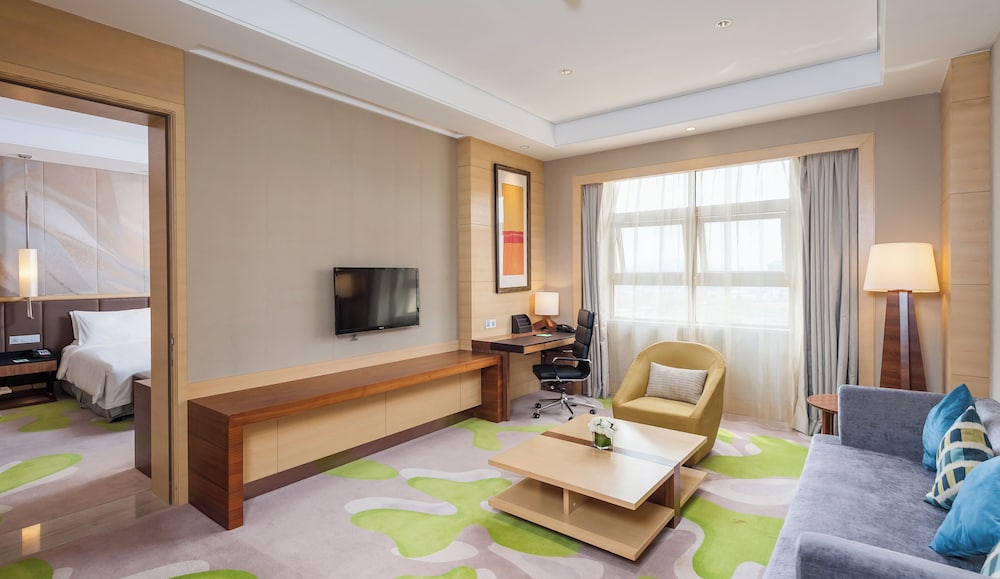 Premier Single Room