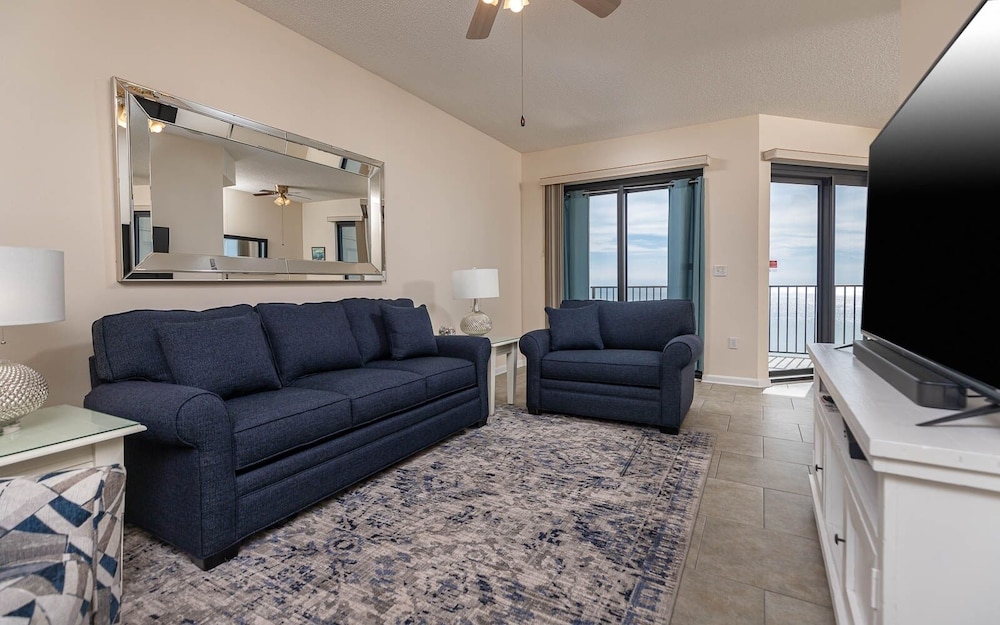 Condo, 1 Bedroom