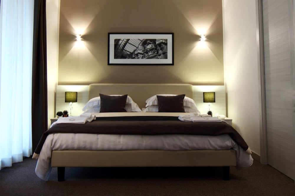 Superior Double Room, Balcony - Photo 4