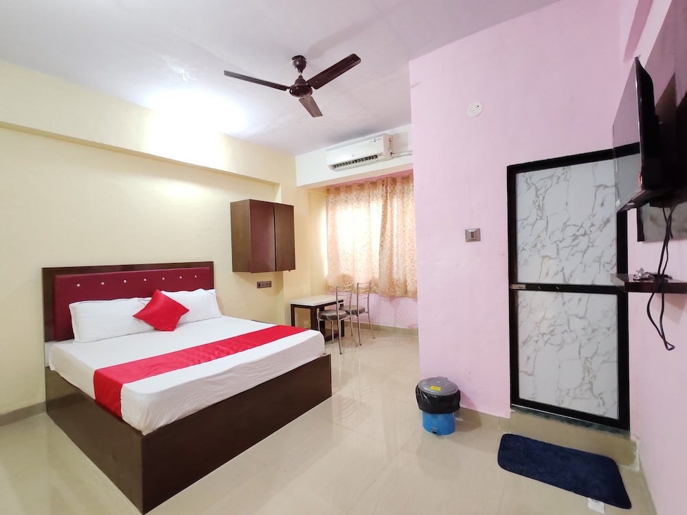 Classic Double Room, City View