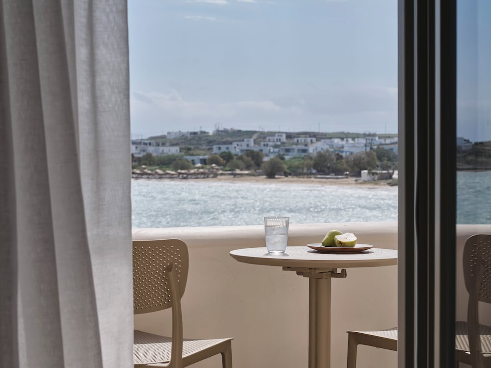 2 Bedroom Sea View Residence