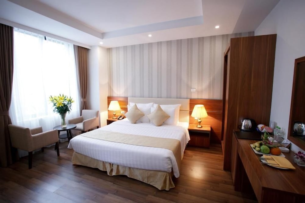 Deluxe Double or Twin Room, City View