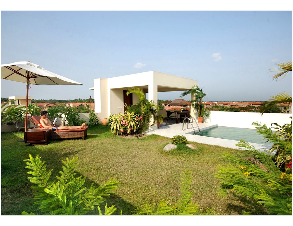 Three Bedroom Aqua Villa's photo 2
