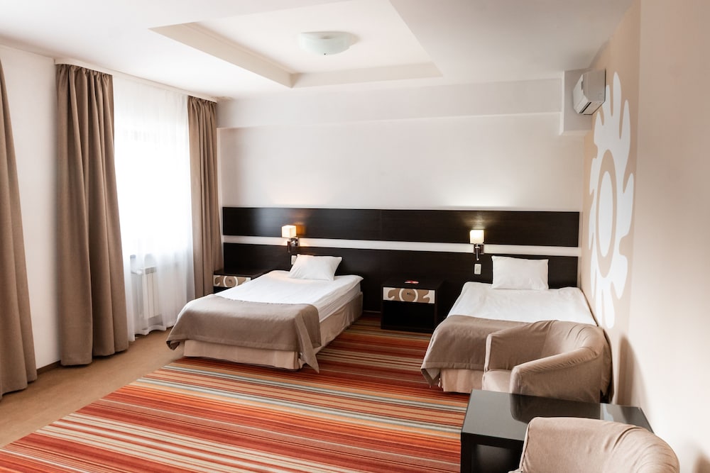 Superior Twin Room photo 2