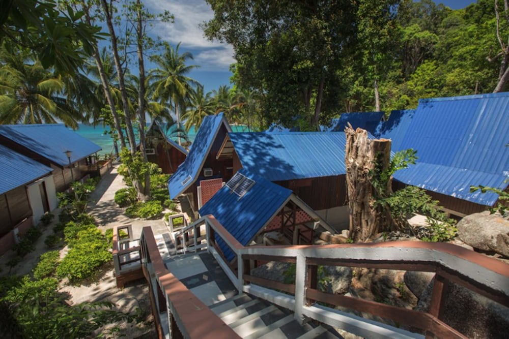 Deluxe Room, Hill View (Hill Top) photo 2