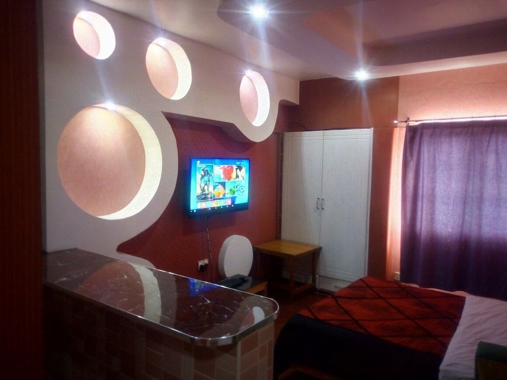 Basic Apartment
