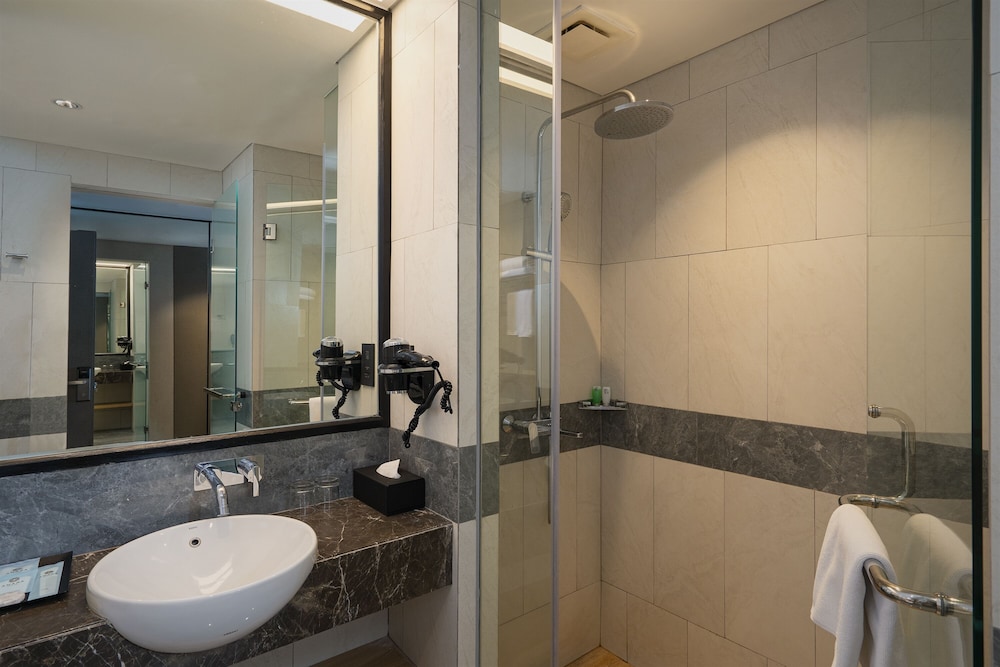 Deluxe Twin Room photo 2