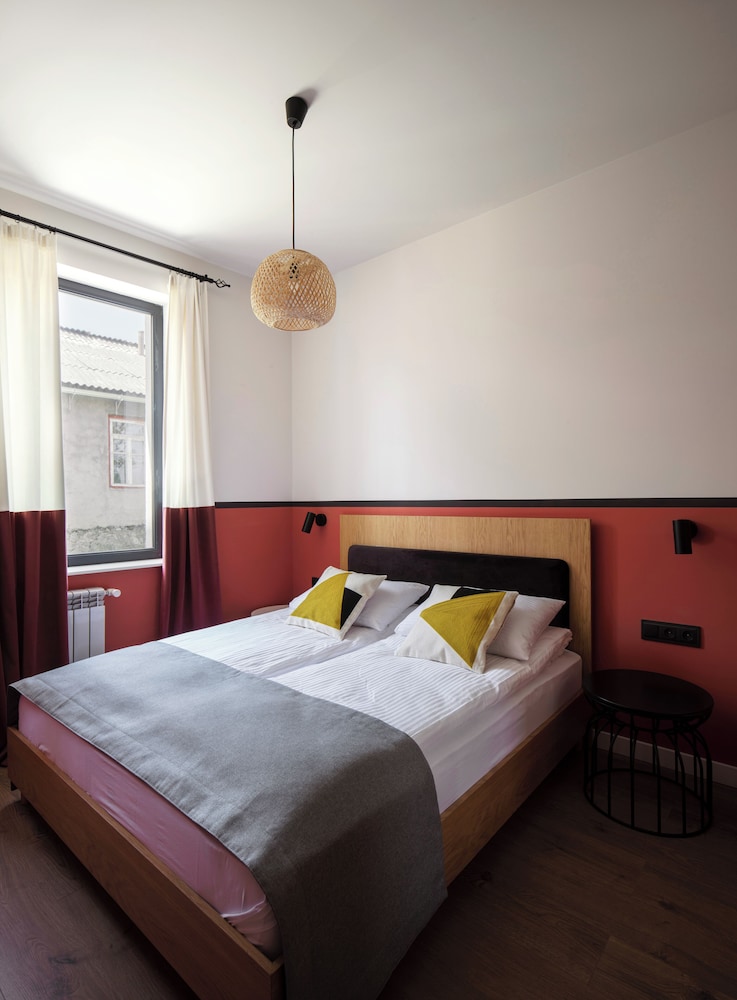 Standard Double Room, Garden View