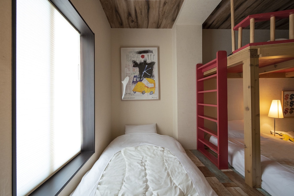 Apartment (Room 2) photo 2