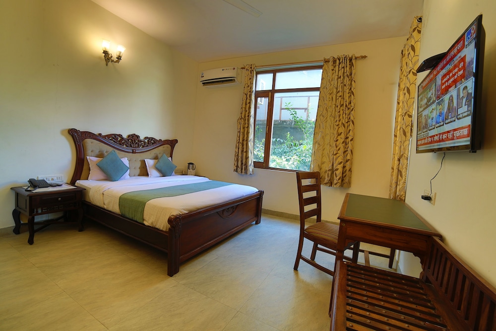 Premium AC Room photo 3