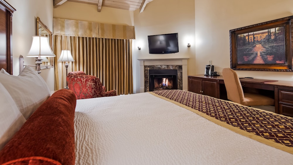 Premier Room, 1 King Bed, Accessible