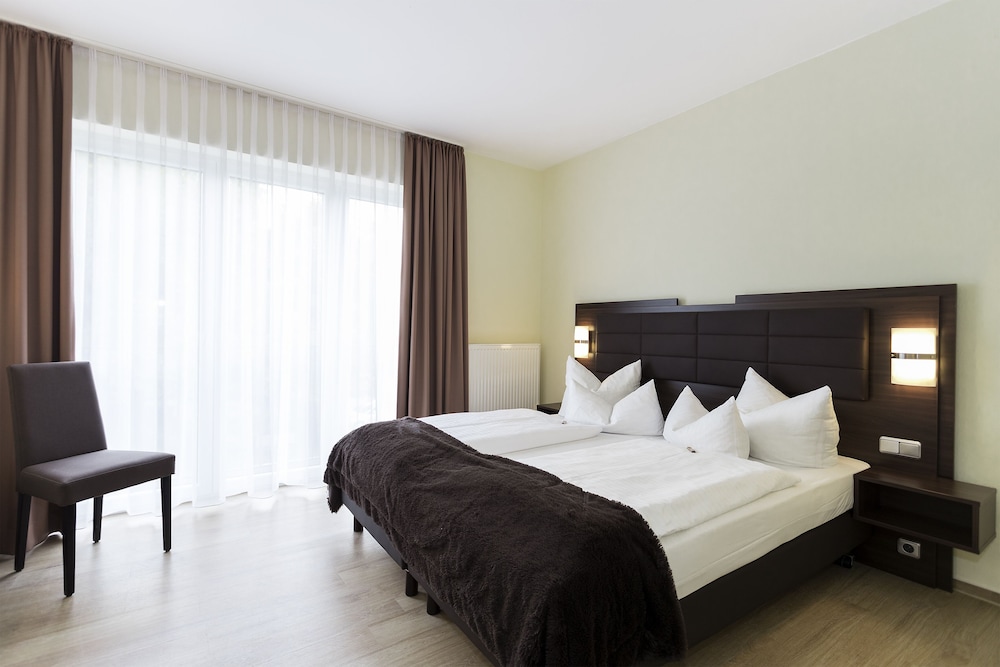 Family Double or Twin Room photo 1