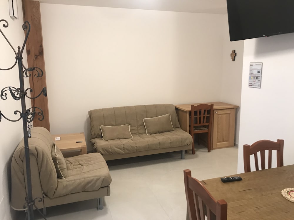 Luxury Condo photo 2