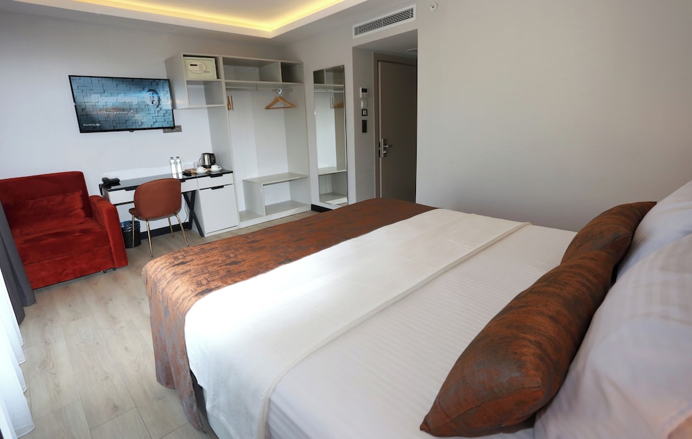 Superior Room - Photo 3