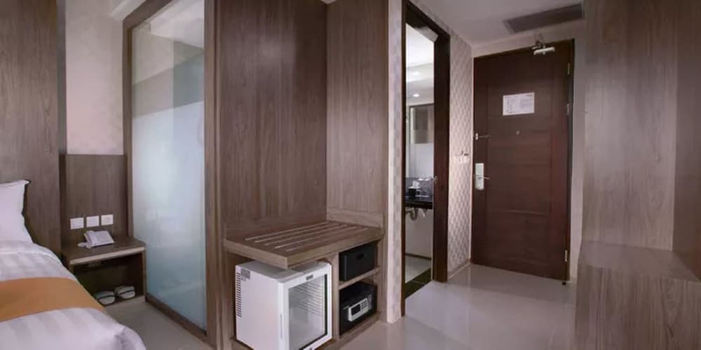 ASTON Suite photo 3
