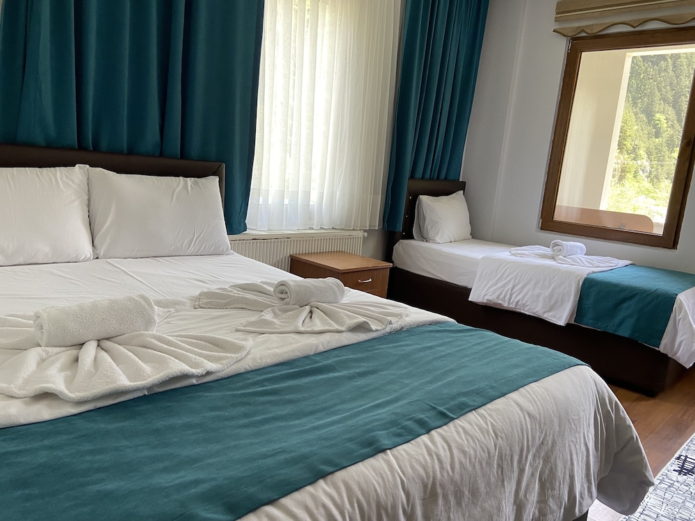 Comfort Uc Kisilik Oda