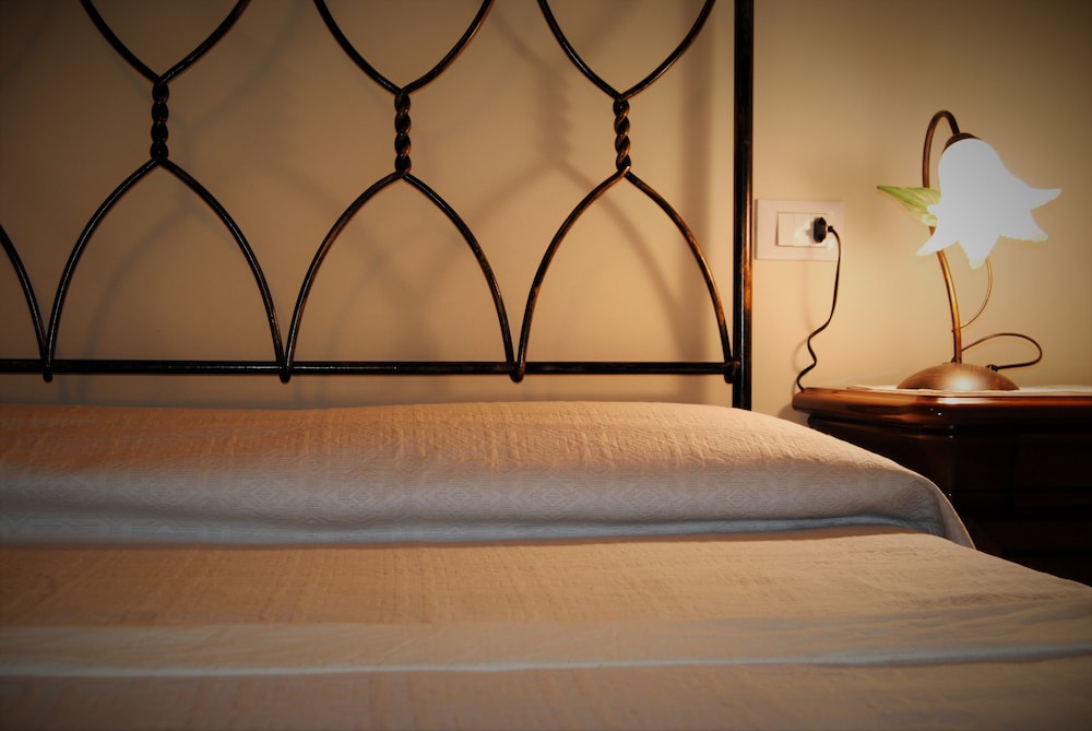 Standard Single Room, 1 Twin Bed, Non Smoking, Garden View photo 2