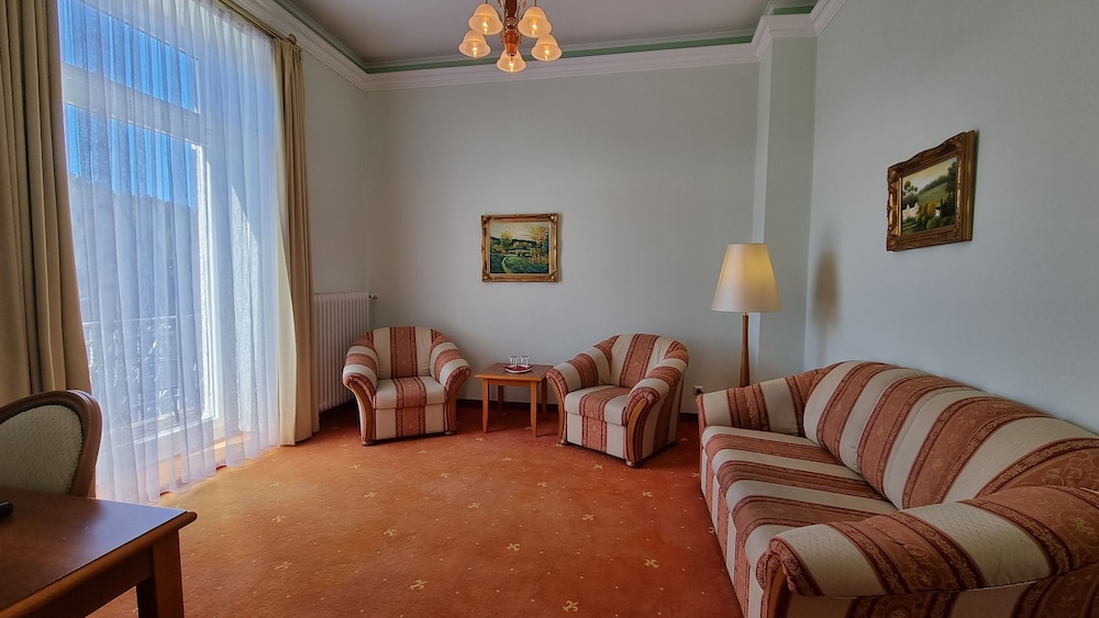 Deluxe Double Room, Balcony, Lake View (im Haupt- oder Nebengebäude) photo 1