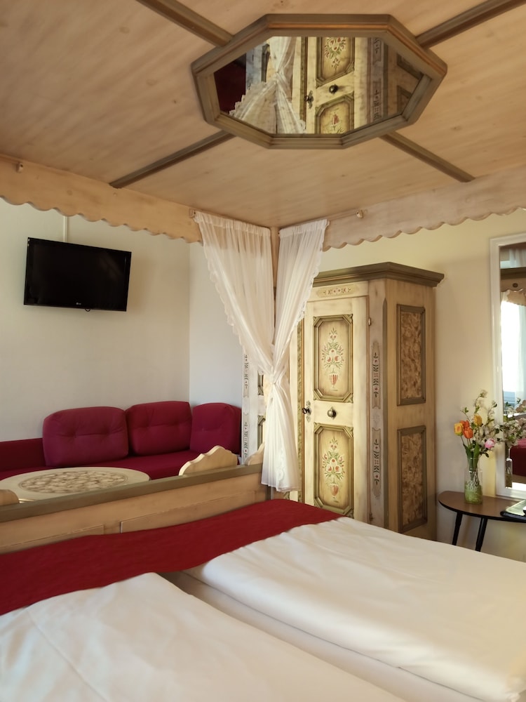 Double Room - Photo 3