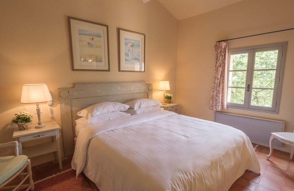 Traditional Room - Photo 2