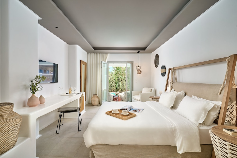 Premium Maisonette with Private Pool
