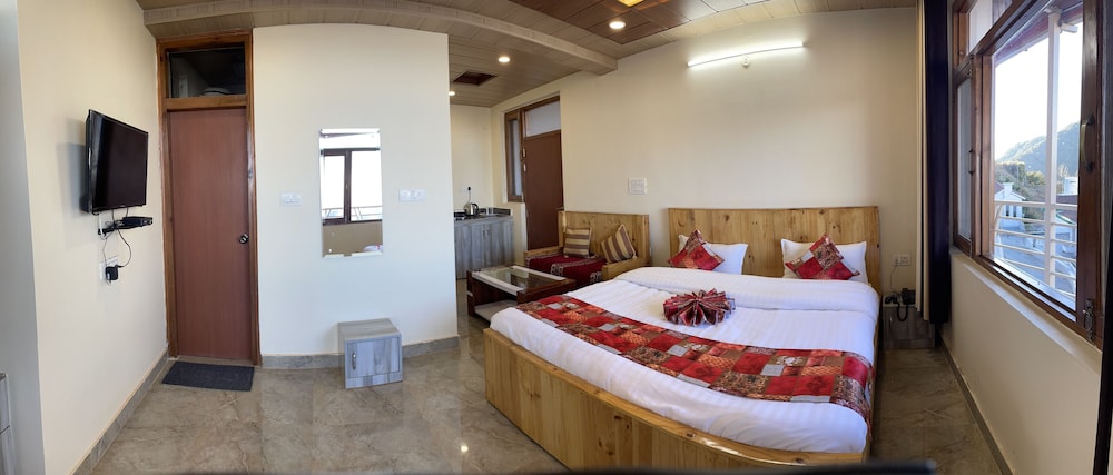 Executive Quadruple Room