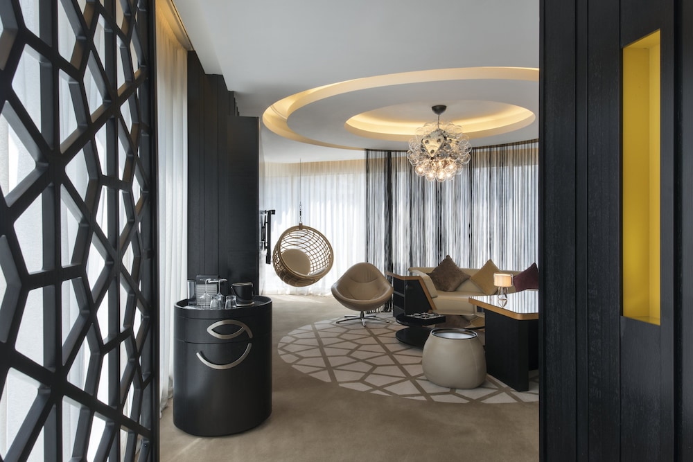 Executive Suite, 1 Bedroom, City View - Photo 6