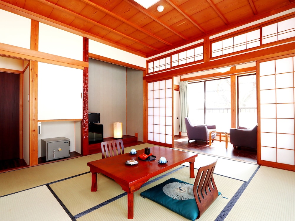 Traditional Room photo 3