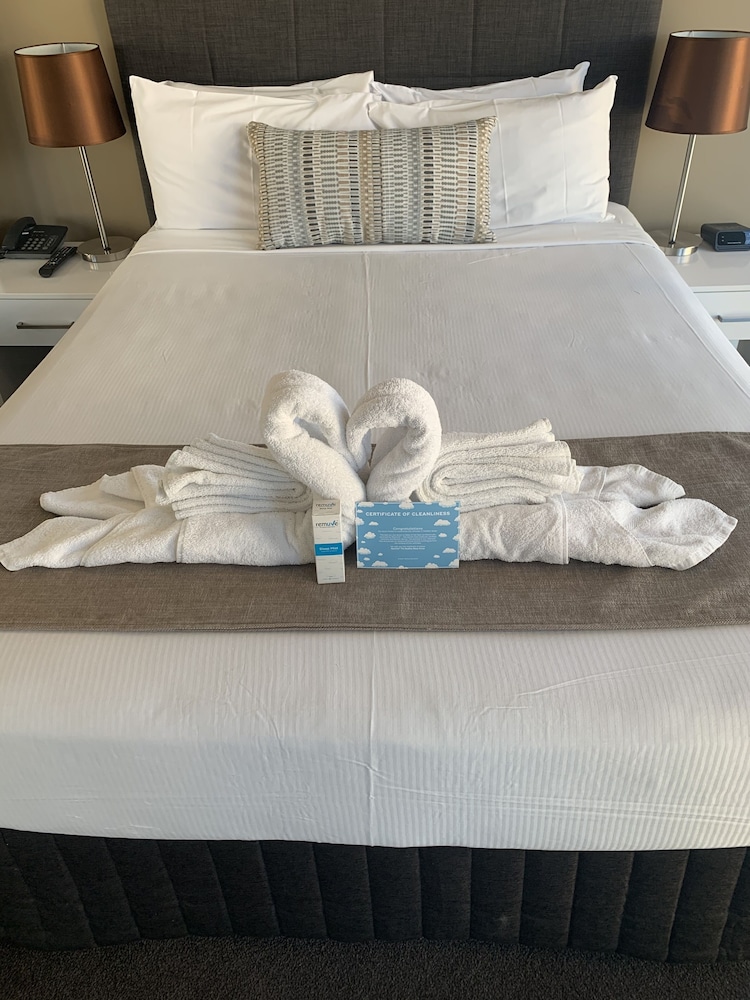 2 Bedroom Apartments - Healthy Sleep Package - Photo 2