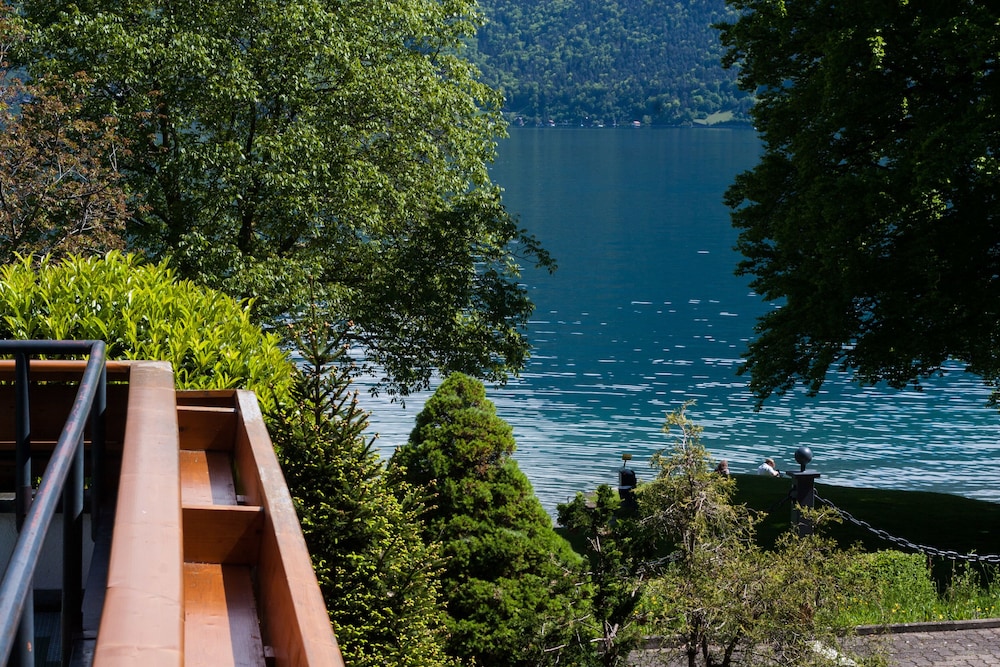 Design Double Room, 1 Bedroom, Balcony, Lake View photo 2