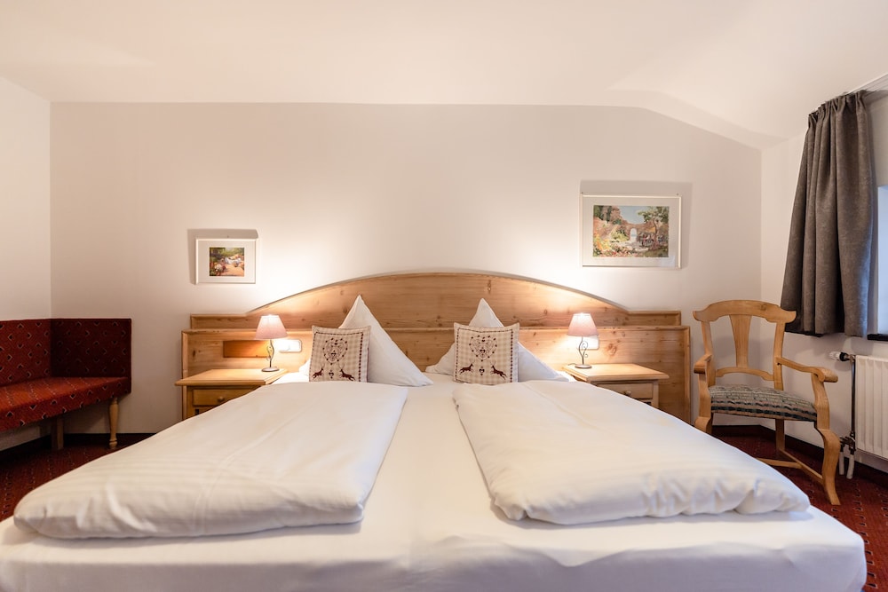 Classic Double Room