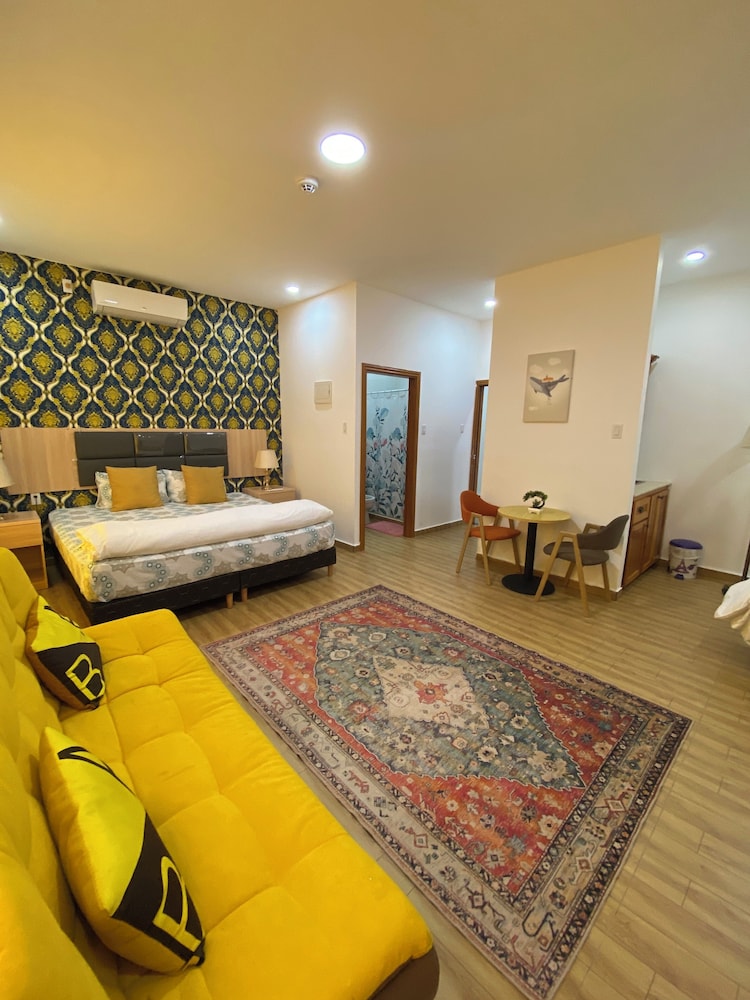 Deluxe Triple Room photo 2