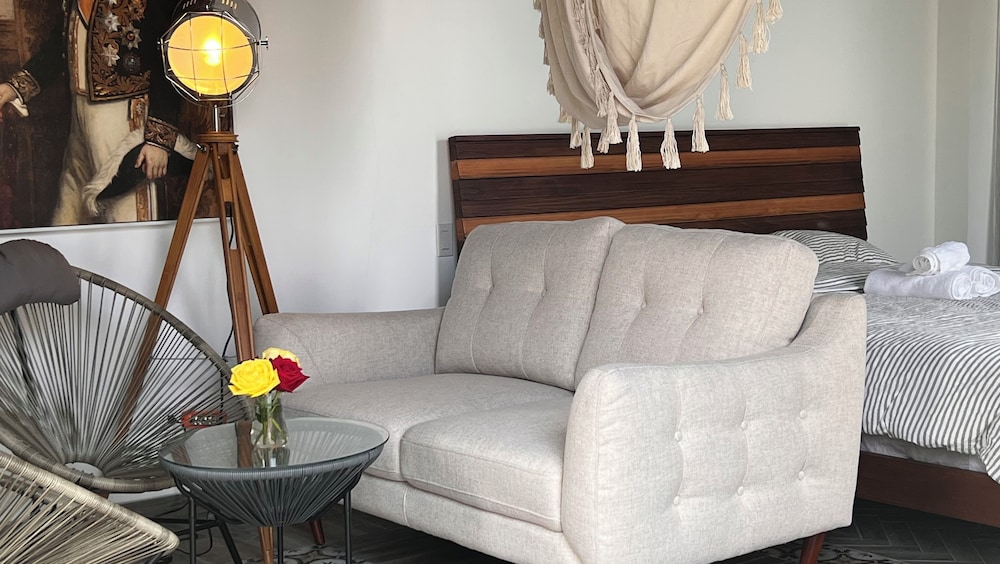 Premium Triple Room, Balcony, City View