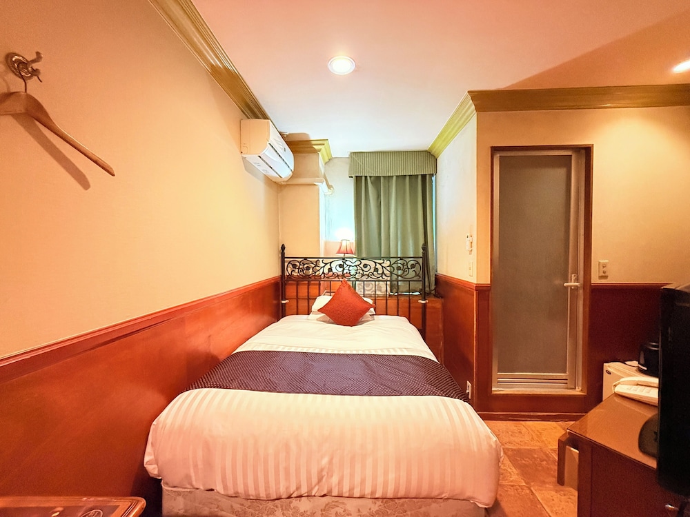 Single Room, Non Smoking photo 2