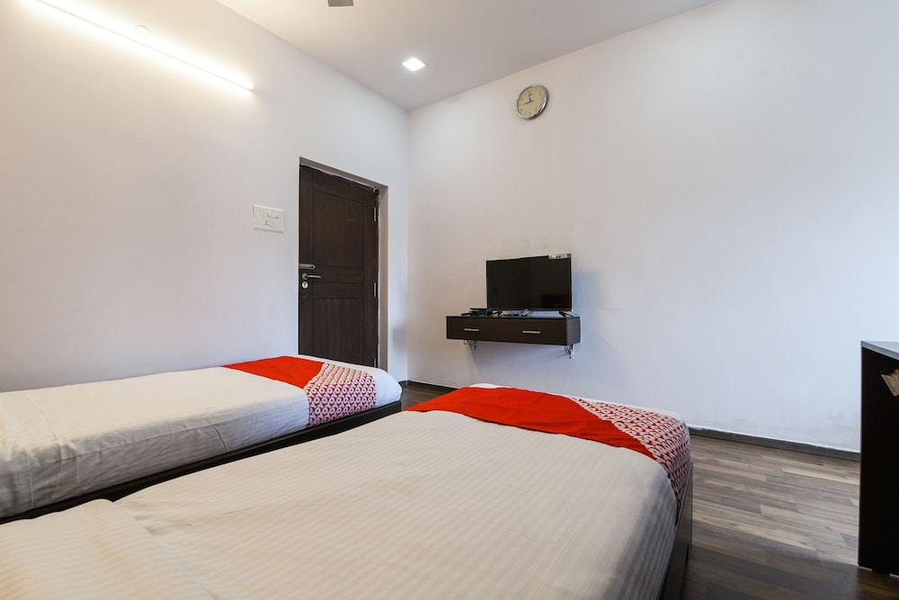 Double Or Twin Room photo 2