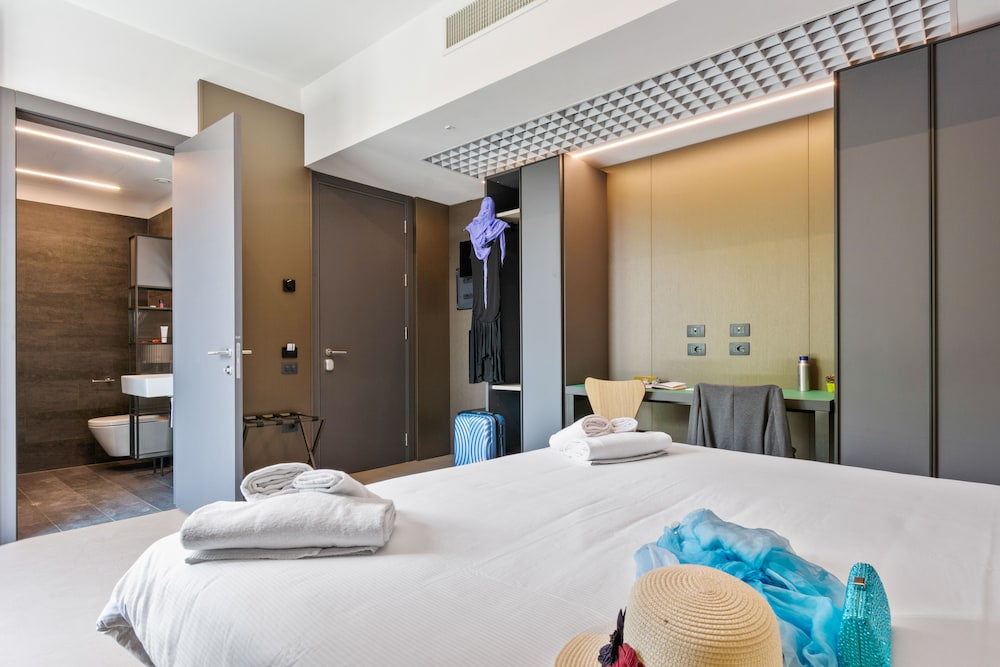 Classic Double Room Single Use